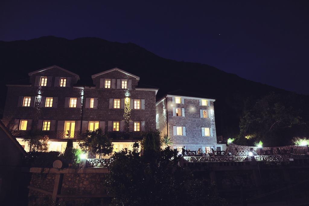 Hotel Per Astra Perast Bagian luar foto