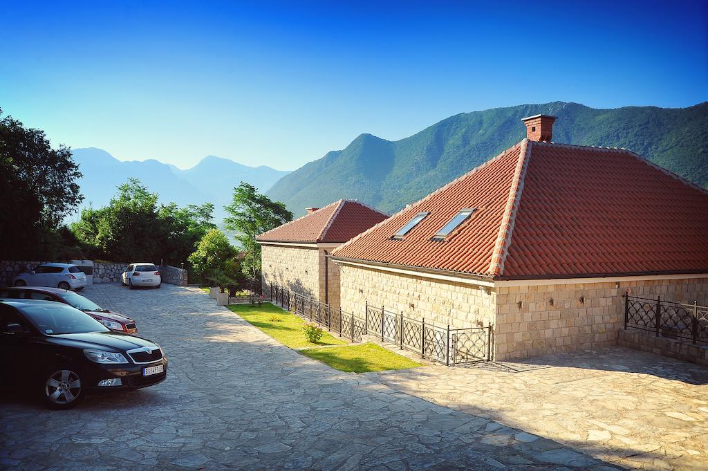 Hotel Per Astra Perast Bagian luar foto