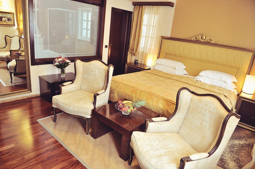 Hotel Per Astra Perast Ruang foto